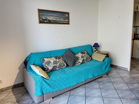 Appartement à 50m plage avec terrasse et jardin - FR-1-361-14 Apartment in Jullouville