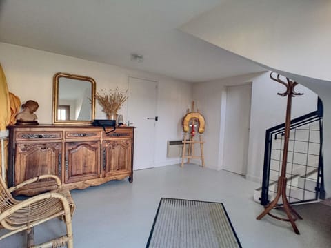 Villa avec jardin et accès direct plage, terrasse, 5 chambres, 2 salles d'eau, wifi, parking - FR-1-361-132 House in Saint-Pair-sur-Mer