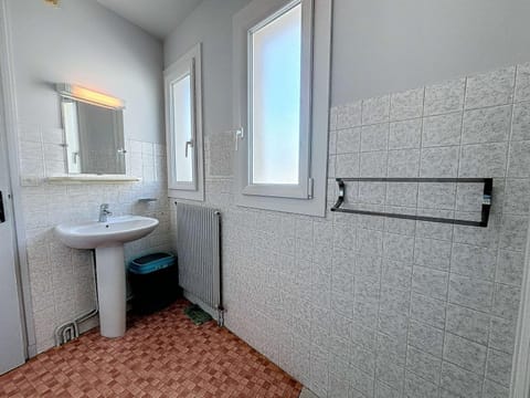 Appartement avec balcon au port de plaisance de Granville - FR-1-361-119 Apartment in Granville