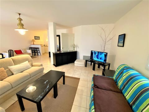 Appartement neuf en rez-de-chaussée à 50m de la plage Coz-Pors à Trégastel - FR-1-368-17 Apartment in Trégastel