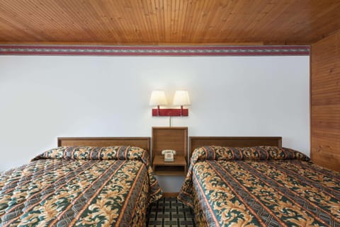 Photo of the whole room, On site