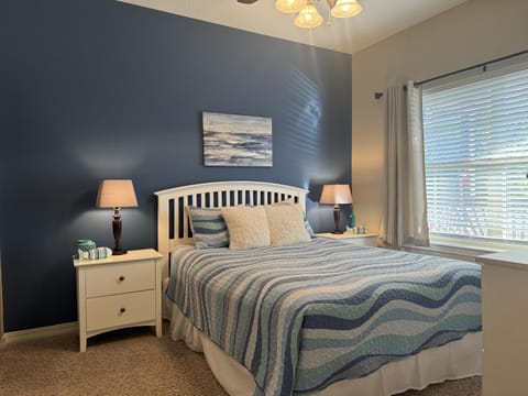 Upper level Condo A-7 Apartment in Ridgedale