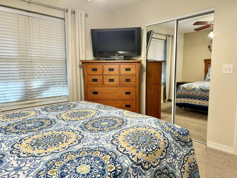 Condo A-2 at Vickery Resort Apartment in Ridgedale