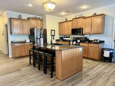 Lower Level Condo B-2 with Dock Apartment in Ridgedale