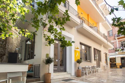 Property building, Facade/entrance