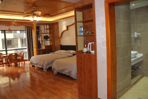Toilet, Photo of the whole room, Decorative detail, Bedroom