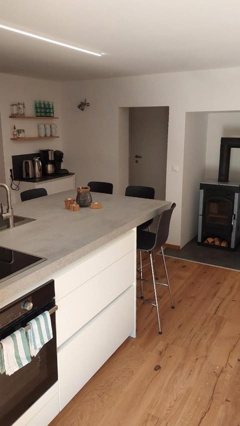 Kitchen or kitchenette, stove, kitchen