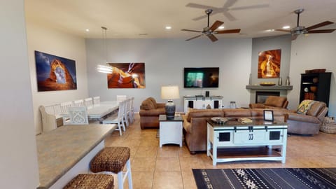 Adventure Base Camp #381 House in Moab