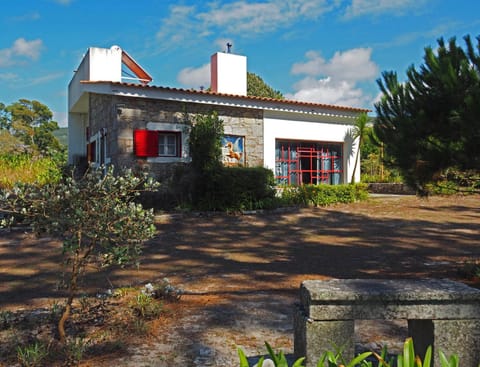 Casa do Sol House in Viana do Castelo District, Portugal