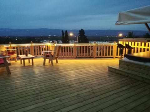 BBQ facilities, Garden, View (from property/room), Balcony/Terrace, Spa and wellness centre/facilities