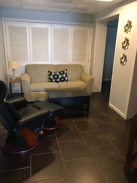 Baker's Hill Inn Hotel in West Virginia