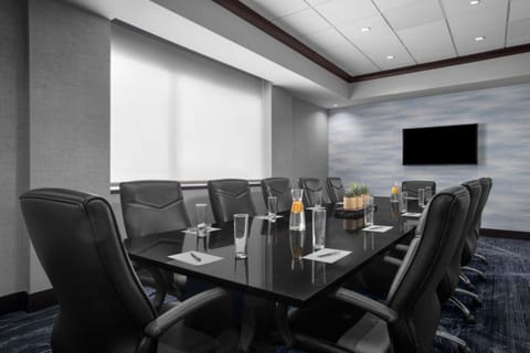 Meeting/conference room