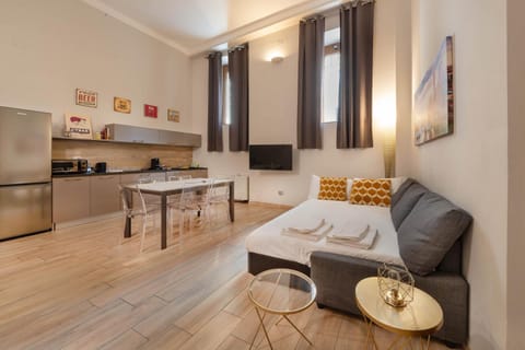 Kitchen or kitchenette, Living room, Dining area, stove