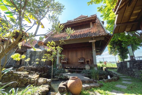 Day, Garden, Bedroom, Garden view, air conditioner