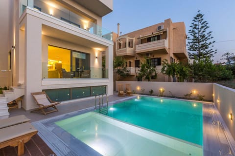 Property building, Patio, Swimming pool