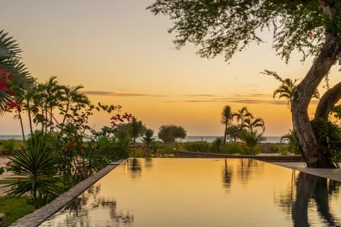 Day, Natural landscape, Garden, Garden view, Pool view, Sea view, Swimming pool, Sunrise, Sunset