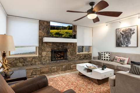 Tamarack Townhomes - CoralTree Residence Collection Apartment in Snowmass Village