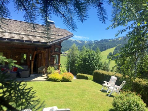 Chalet Camomille Chalet in Les Gets