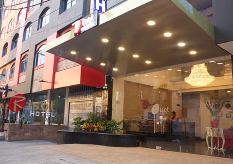 Property building, Facade/entrance