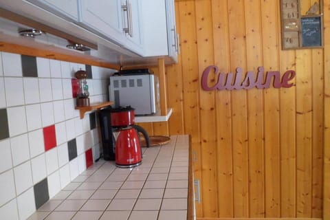 Gite Waykiu House in Auvergne-Rhône-Alpes