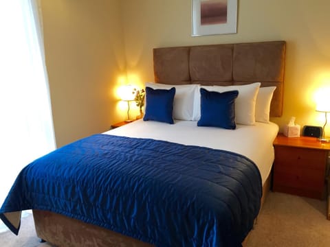Bed, Day, Decorative detail, Bedroom