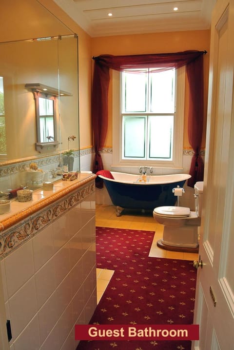 Bathroom, Bath, Internal: Not applicable to any particular room