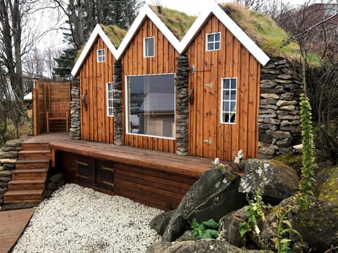 Day, Activities, Summer, Sauna, Sauna, View (from property/room), View (from property/room), Spa and wellness centre/facilities, On site, City view, City view, Garden view, Garden view, Mountain view, Mountain view, Street view, Street view