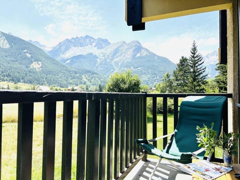 Studio au calme, 4 pers, proche pistes, balcon sud, parking privé, Monêtier-les-Bains - FR-1-330F-78 Apartment in La Salle-les-Alpes