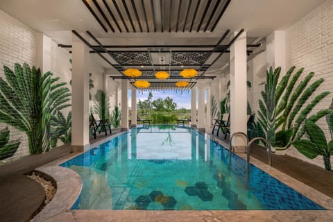 Pool view, Swimming pool, Swimming pool