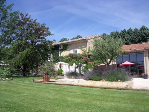 Property building, Decorative detail, children, young children, older children, Family