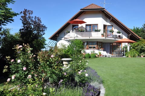 Garden, Balcony/Terrace