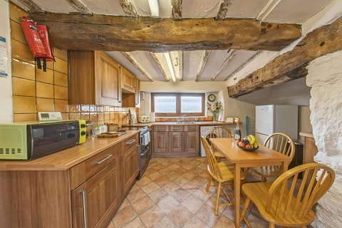 Beautiful 16th Century Ty Cerrig Cottage, set in stunning grounds with great views House in Wales