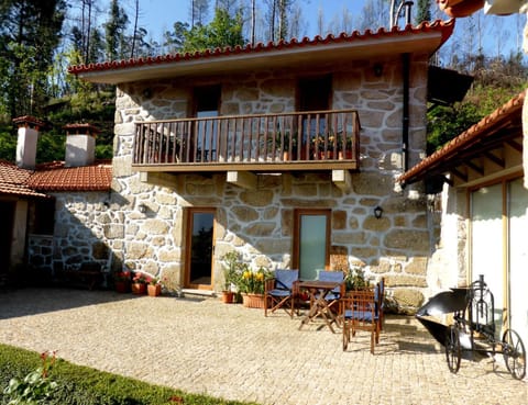 Patio, Facade/entrance, Balcony/Terrace