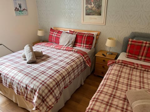 Rose Cottage House in Inverness