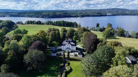 Nearby landmark, Bird's eye view, Lake view