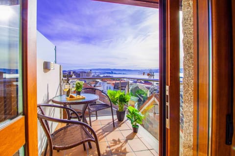 Balcony/Terrace, Balcony/Terrace