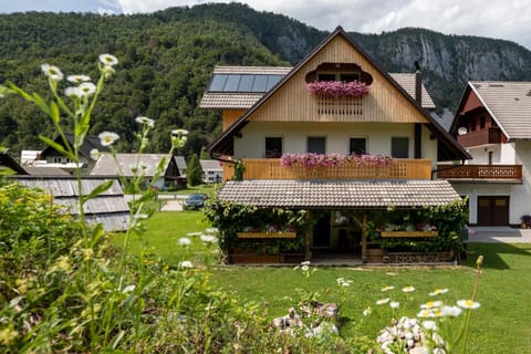 Property building, Garden