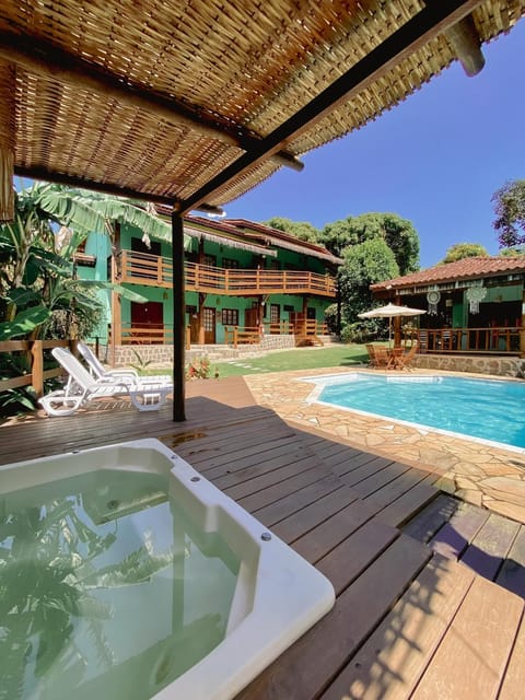 Property building, Hot Tub, Swimming pool