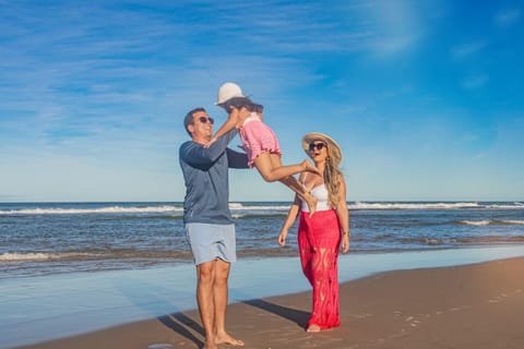 Beach, children