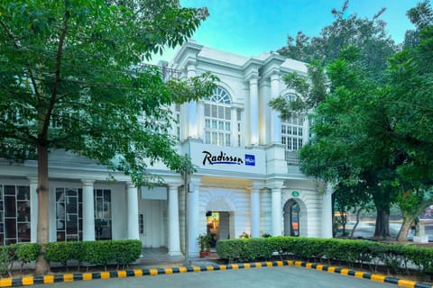 Property building, Facade/entrance, On site