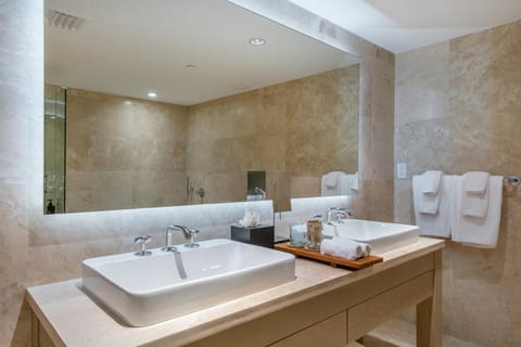 Oceanview Private Condo at 1 Hotel & Homes -1144 Apartment in South Beach Miami