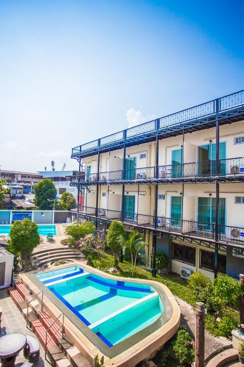 Property building, Pool view, Swimming pool
