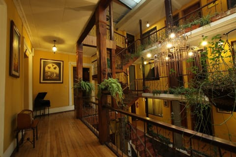Library, Lobby or reception