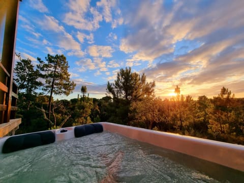 Hot Tub, Balcony/Terrace, Sunset, Open Air Bath