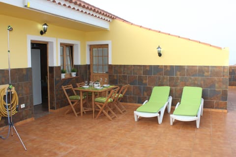 Balcony/Terrace, Balcony/Terrace
