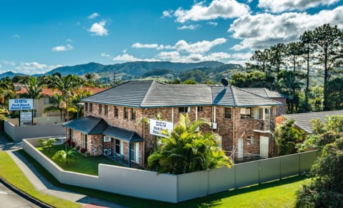 Property building, Day
