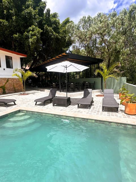 Swimming pool