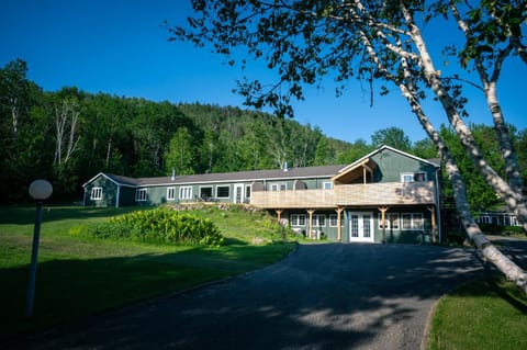 Property building, Day, Natural landscape
