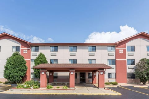 Property building, On site