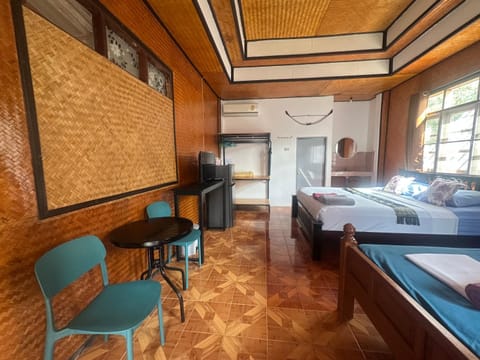 Lanta Garden Home Bed and Breakfast in Sala Dan